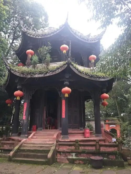 新津老君山,"道教三祖灵山",千步石梯让你腿脚酸软,乐在其中