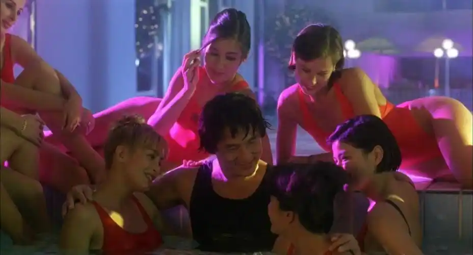 成龙城市猎人打斗场面滑稽搞笑每段都是经典