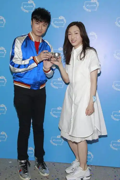 陈韵晴_香港_乐坛