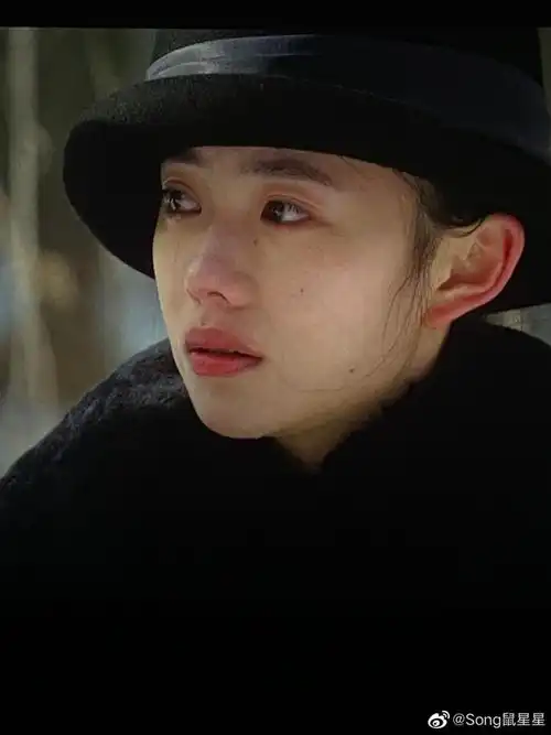 悬崖之上女主刘浩存出道不久暂获18亿票房