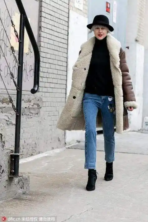 短靴配什么裤子短靴怎么搭配好看 5款搭配示范教你正确搭配短靴