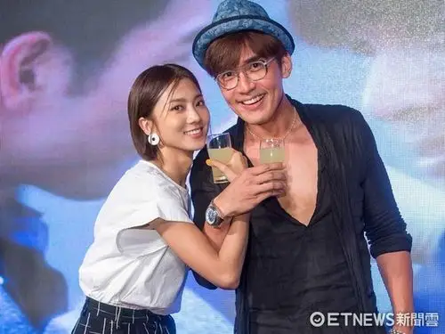 旧爱江祖平:可以养只母狗 杨一展现身回应.