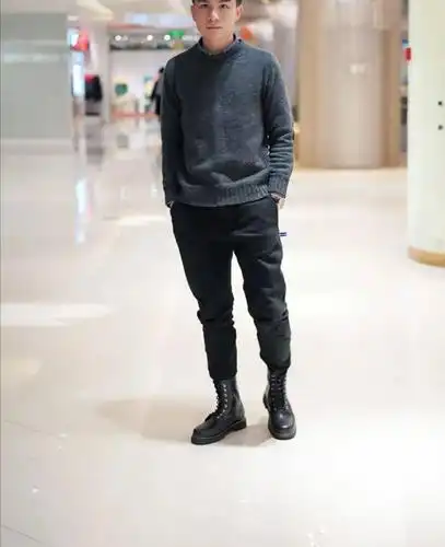 冬季男生必备超帅马丁靴穿出男人味