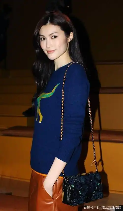 维密天使何穗的魅力有点美人心了吧?