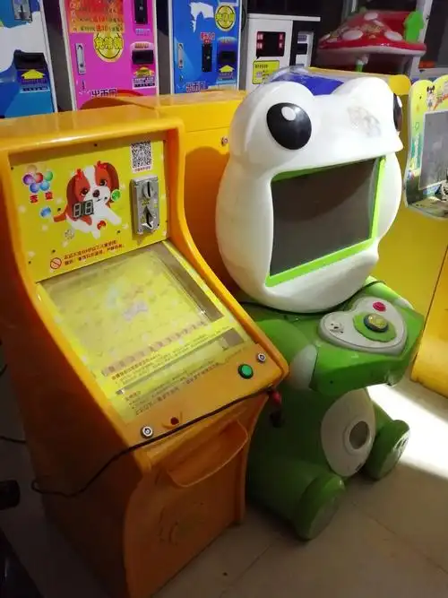 二手儿童游戏机格斗枪机 赛车机拍拍乐弹珠机 摇摇车儿童街机