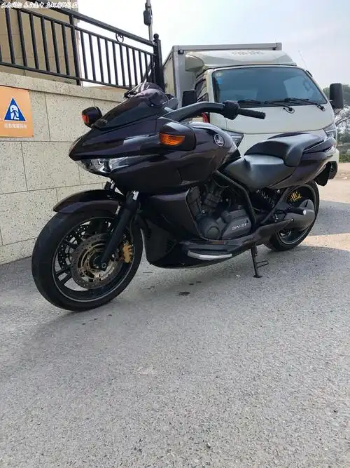 2008年本田鲨鱼dn-01原漆 - 摩托车论坛|摩托车联盟|东北摩托联盟