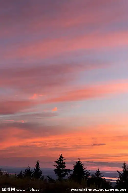 亮亮神从1024凑个整转采于2020-12-25 18:55:55黄昏天空1喜欢天空素材