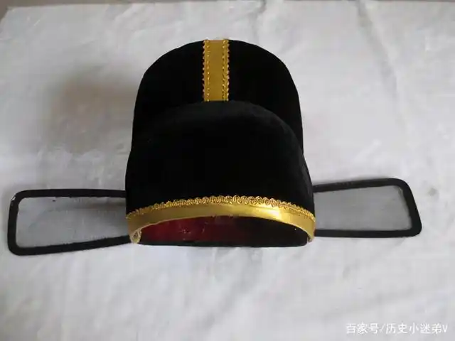 乌纱帽:古代官员的标志性装饰