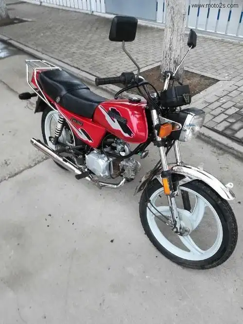 80年代一万多只能买一部天津本田th90b型摩托车