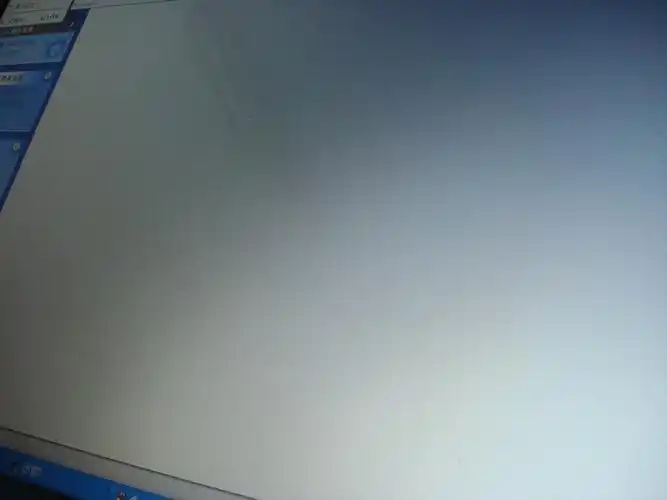 关于笔记本屏幕有斜纹的情况 求助各位师傅