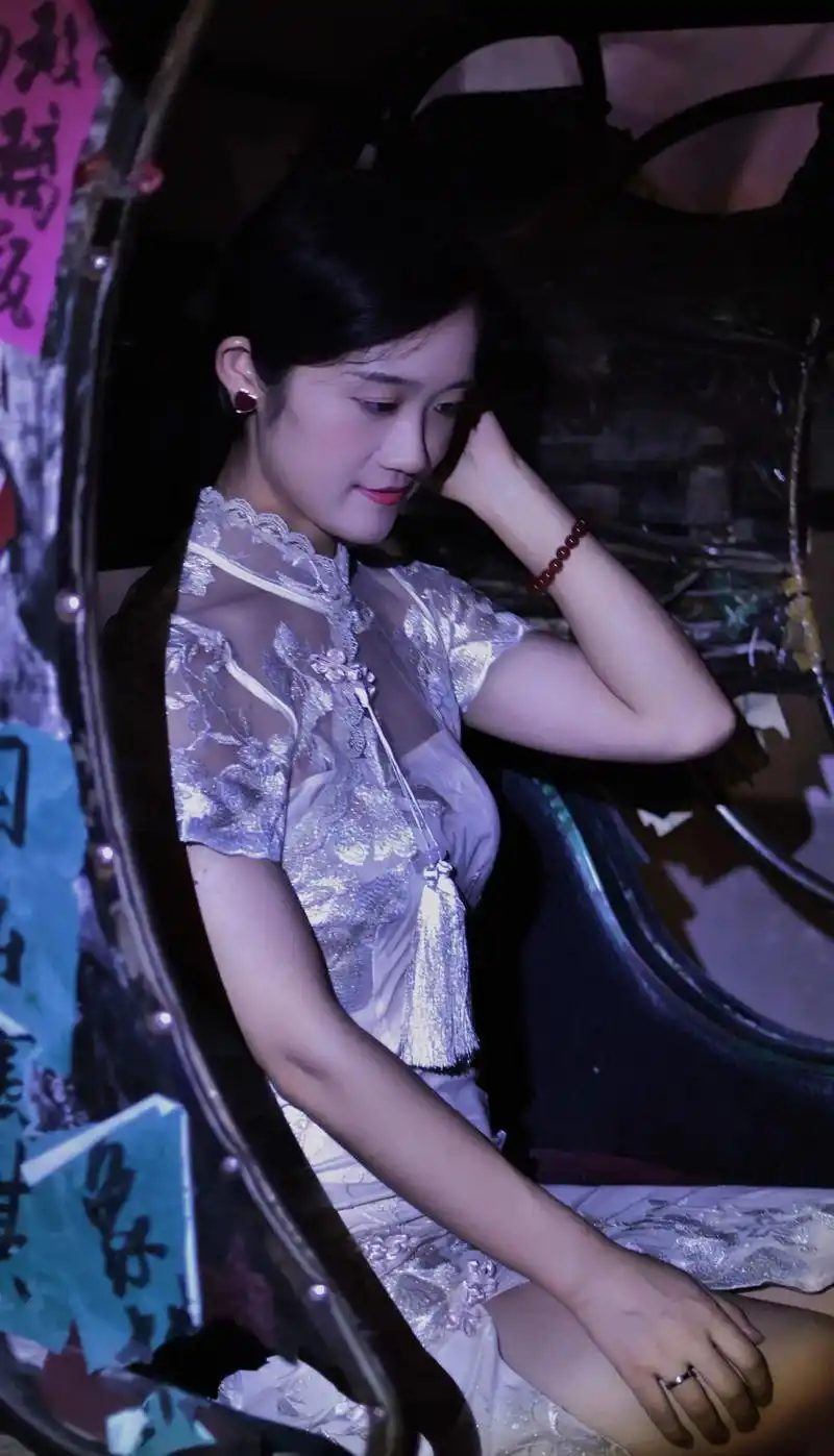 旗袍美女温柔可爱/个人写真.惊艳不了岁月,那就温柔岁月    - 抖音