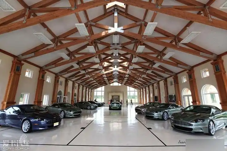 【图】看私人豪华车库pk车展-爱卡汽车图片