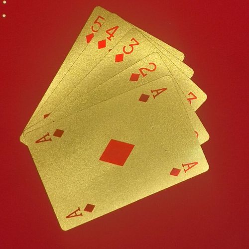 【秒发直销】q土豪金镀金黑金不掉色塑料黄金创意收藏防水金箔扑克牌