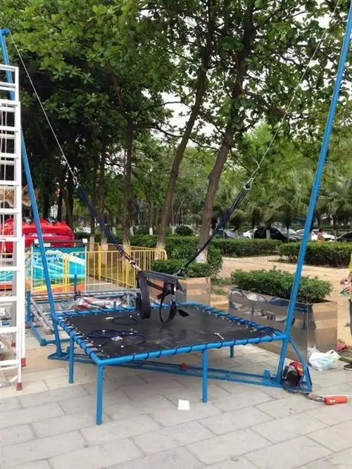 河北儿童蹦极床,蹦极跳床,小蹦极_河北九鼎国龙游乐设备有限公司