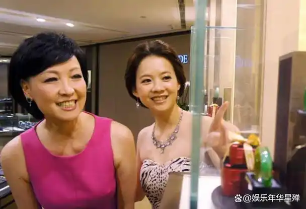 回顾曾志伟特殊癖好被女儿曾宝仪曝光没有女人能受得了