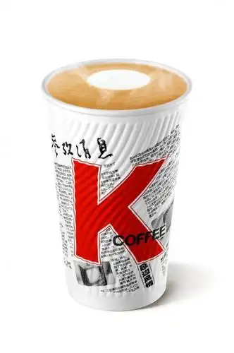 肯德基kcoffee再度跨界,推出四款年代感十足《参考消息》主题杯