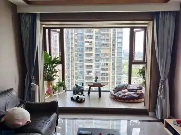 贝思乐系统门窗高层封阳台怎么做才能又安全又美丽