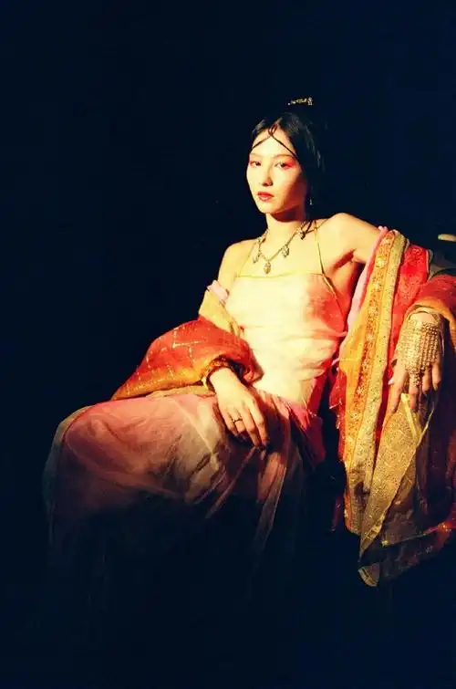 张柏芝《无极》的,用倾国倾城来形容也不为过-风君小屋帮我吧