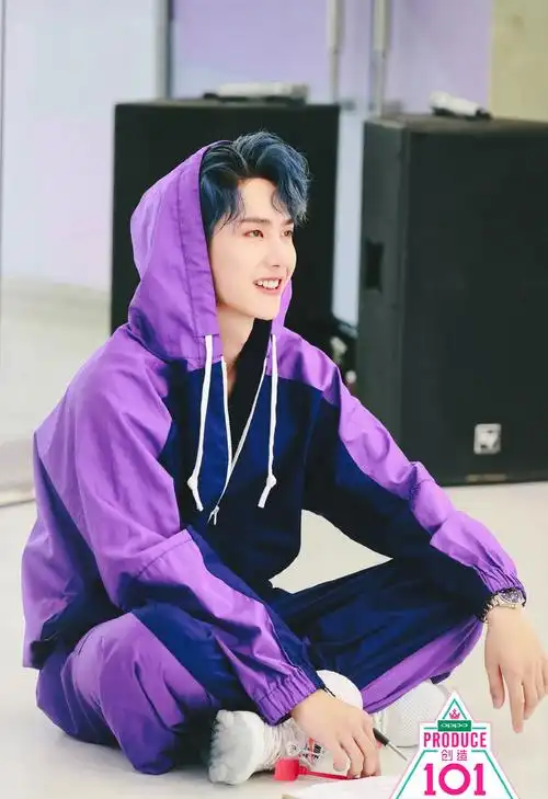 王一博《创造101》帅气图片,高清图片-壁纸族