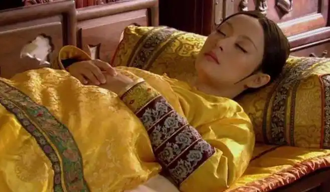 女星古装睡美人大比拼,谁最诱人?