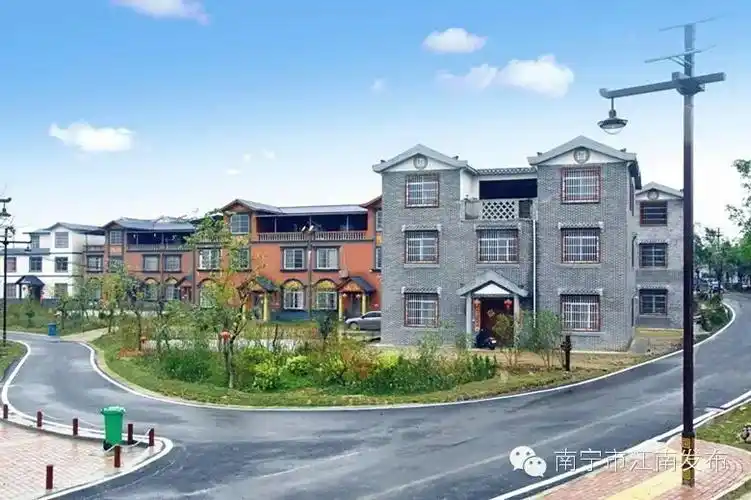 南宁市江南区江西镇锦江村根竹坡生态综合示范村