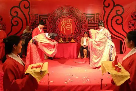 拜天地,掀盖头『明制婚礼』-许你凤冠霞帔一世无忧!