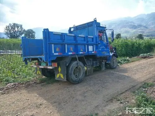 新买的骏驰拖拉机有亮点