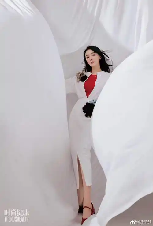 杨幂宽檐礼帽造型9615果然幂神什么风格都能拿捏……|宽檐|礼帽