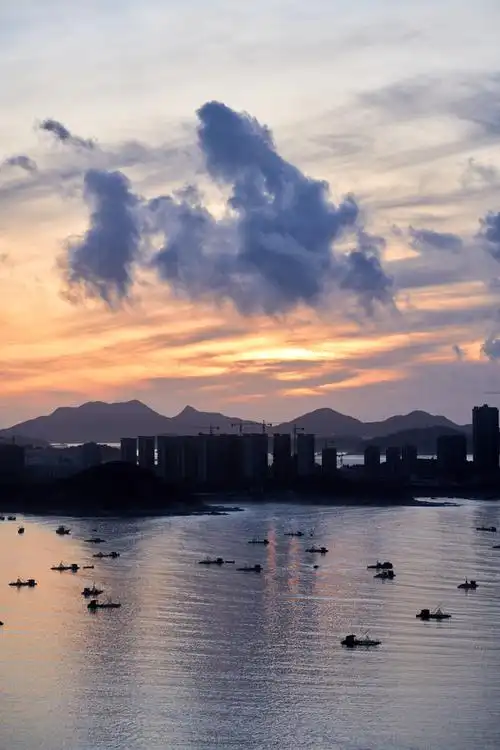 东山岛马銮湾日出