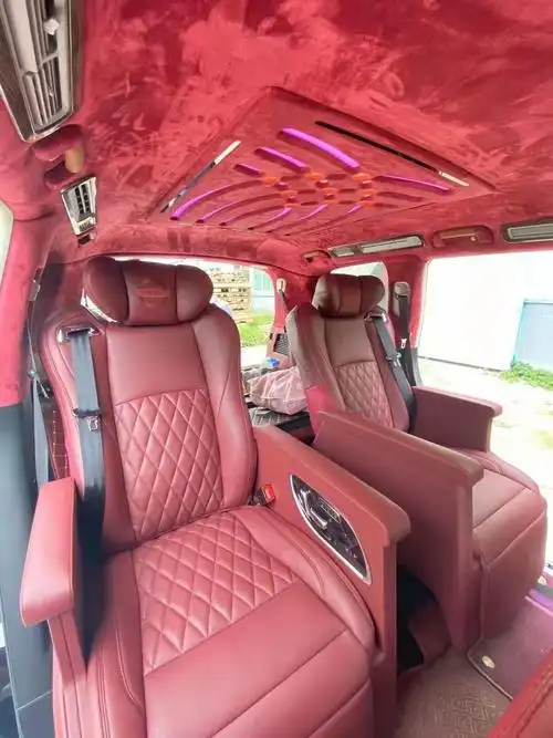 日产途乐改装航空座椅饰内升级案例图