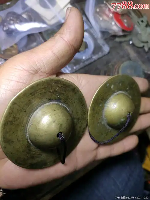 清代厚重儿童玩具铜擦一对