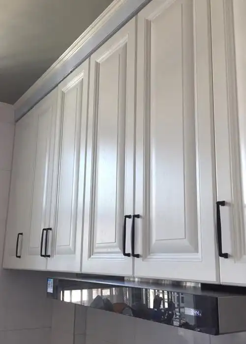 厂家直销橱柜门板定做 pvc膜吸塑模压门板 衣柜鞋柜门/百叶门阳台