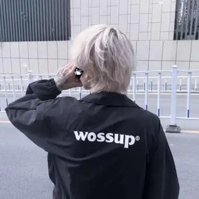 季清 个性潮流高冷气质男头_男生头像_我要个性网