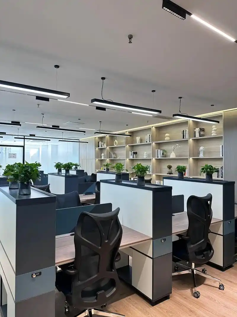 联合办公工位每人每月299,配 - 抖音