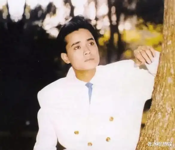 陈汝佳的生命中有两个重要的女人一个是郑璞玉,一个是乌艳云02陈汝佳