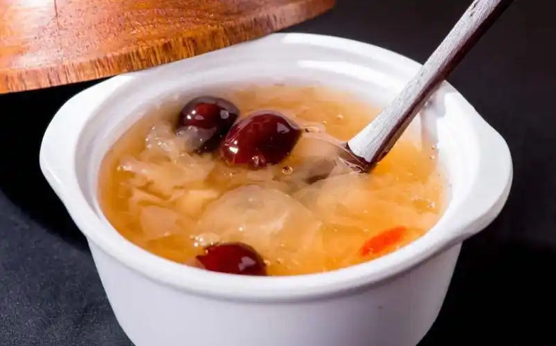 秋季润肺银耳羹