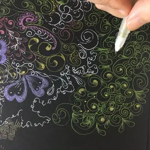 禅线黑卡纸上线绘禅绕画1副浮动的色20171107