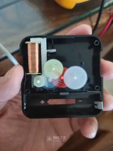 拆解康巴丝compas石英钟机芯