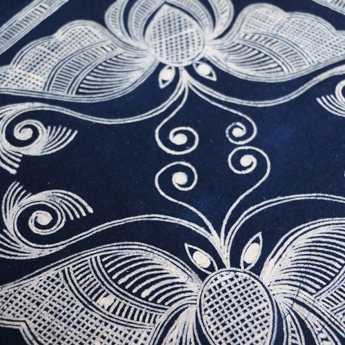 batik蜡染贵州黔东南手工艺画蜡蓝染印花布方巾手帕苗族蜡染