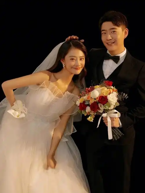 双子座都喜欢的婚纱照风格