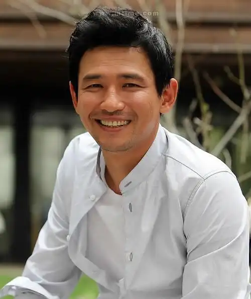 黄政民(韩国男演员)_尚可名片