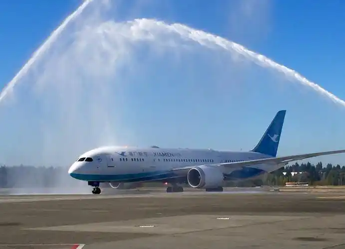 廖政军摄厦航是波音公司的忠实客户,运营着中国规模最大的纯波音机队