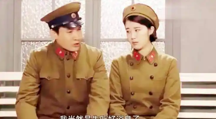 奚望的前夫,也是一名演员,他叫郭晓然,他也是经常出现热播的电视剧当