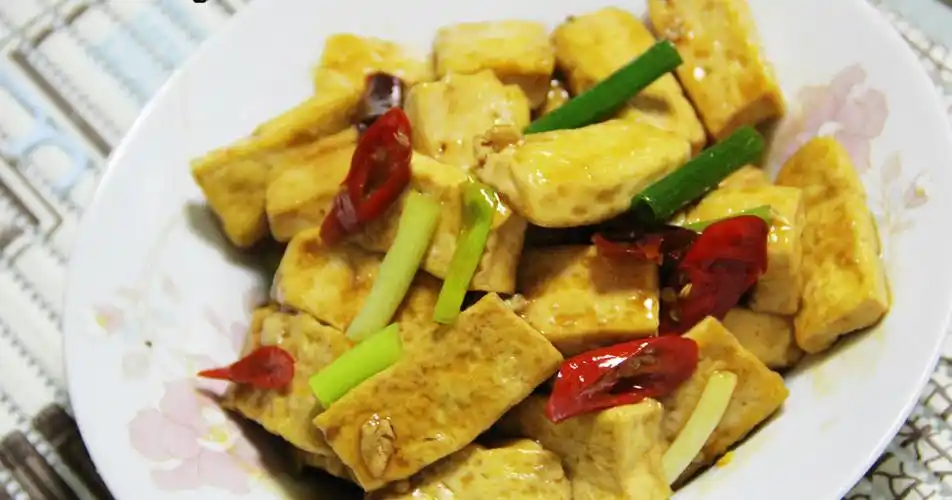 炒臭豆腐