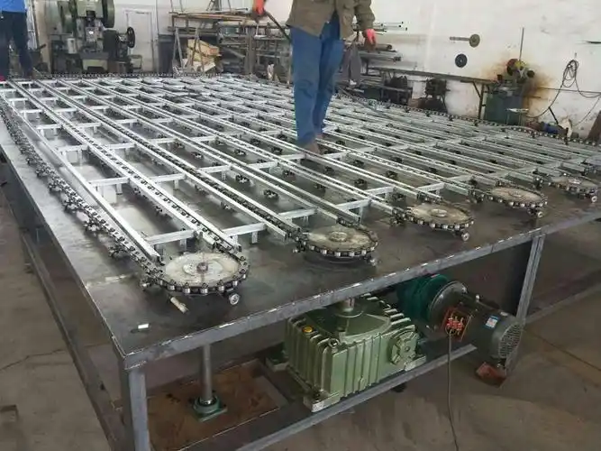 直销喷涂设备链条轨道输送机定制链条轨道式喷涂流水线