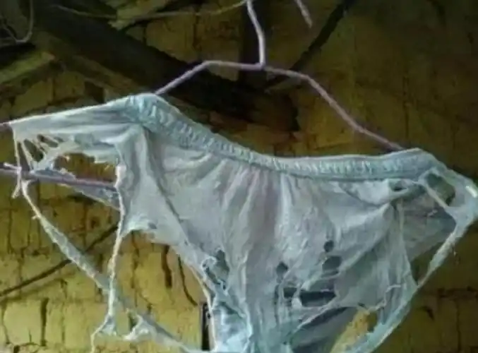 女生每天都洗内裤 为何中间还是发黄发硬