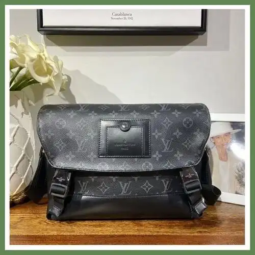 lv官网男款手提包