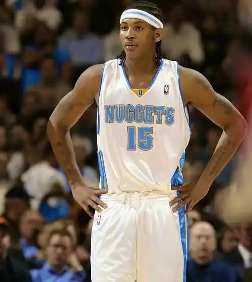 安东尼宣布结束19年nba生涯,03一代只剩詹皇一人_退役_掘金_勒布朗