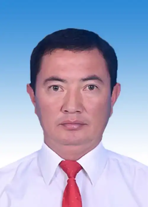 /p> p>现任阿克陶县人民政府副县长 /p> p>   /p>