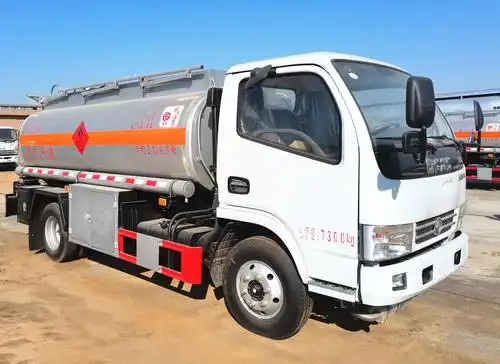 东风5吨油罐车 小油罐车厂家直销